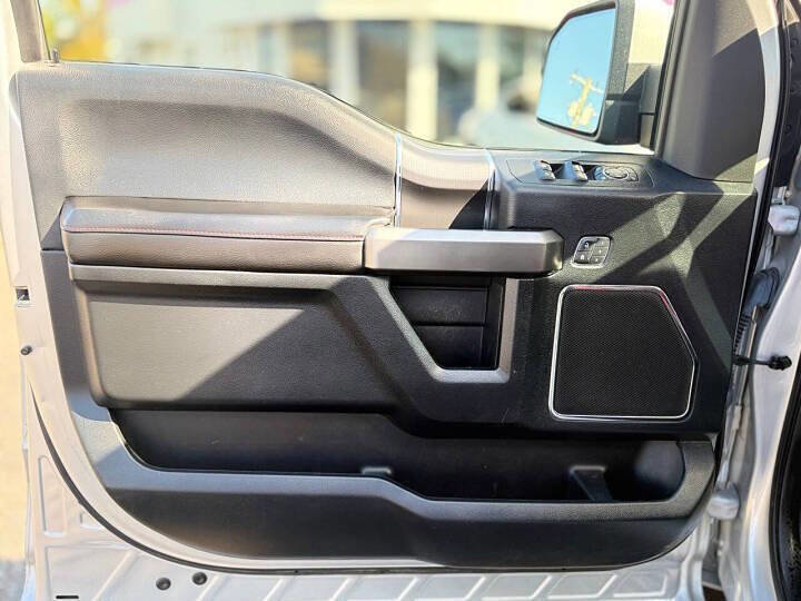 Used 2017 Ford F150 Lariat w/ Equipment Group 502A Luxury AWD/4WD image 15