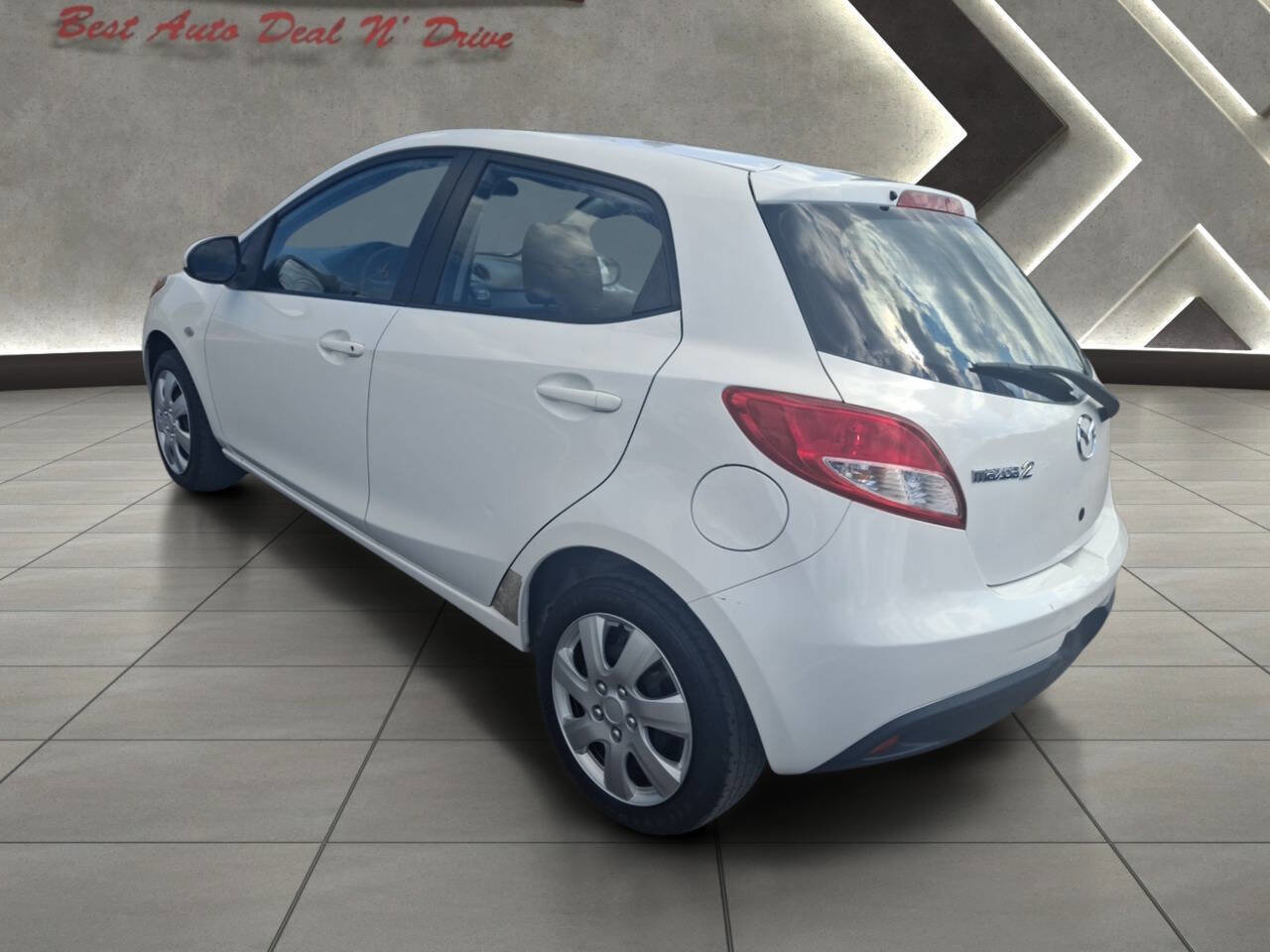 Used 2014 MAZDA MAZDA2 Sport image 7