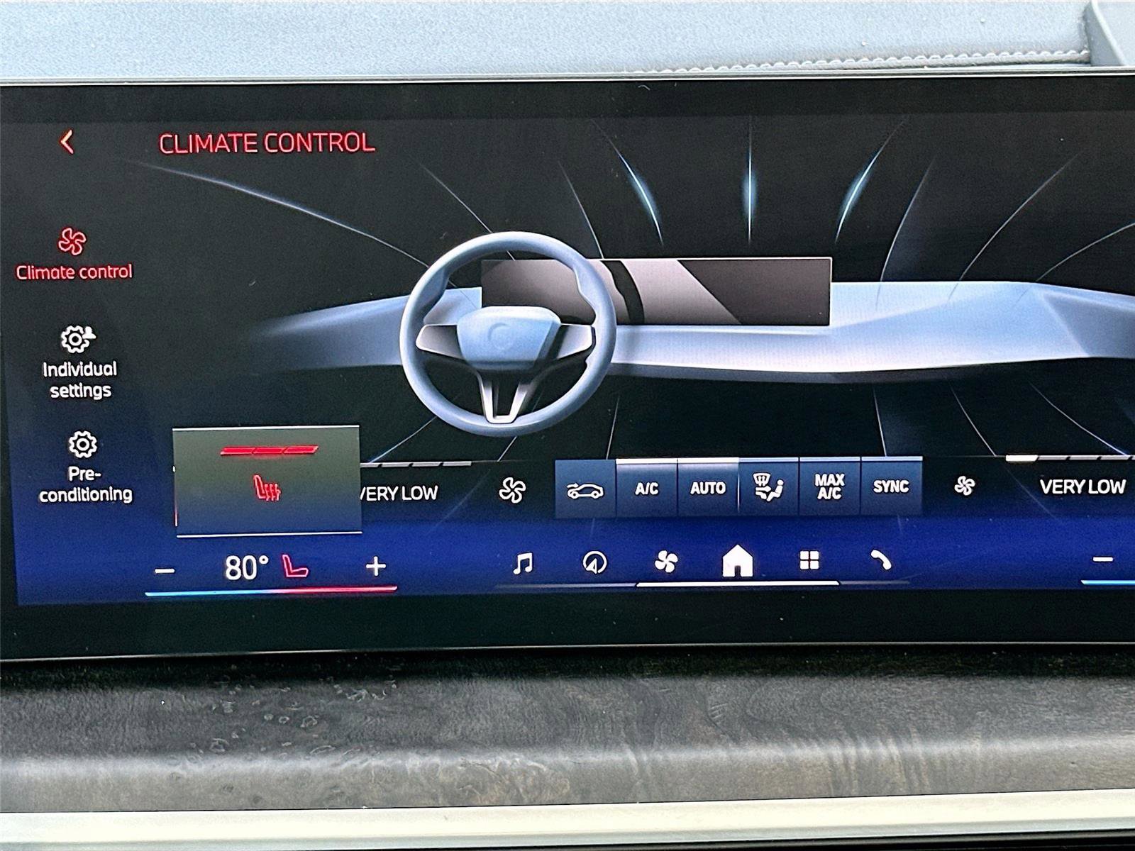 Certified 2024 BMW X5 xDrive50e w/ Parking Assistance Package image 20