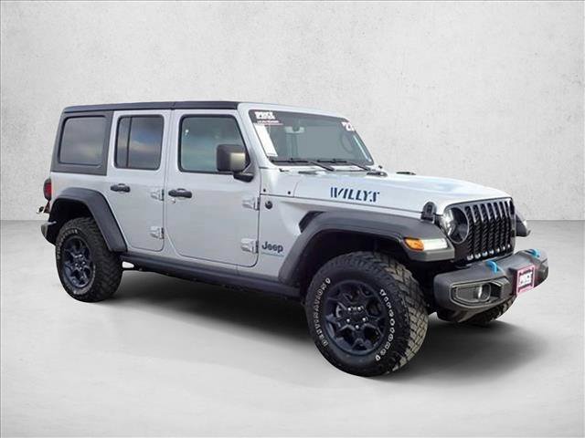 Used 2023 Jeep Wrangler Unlimited w/ Cold Weather Group AWD/4WD image 6