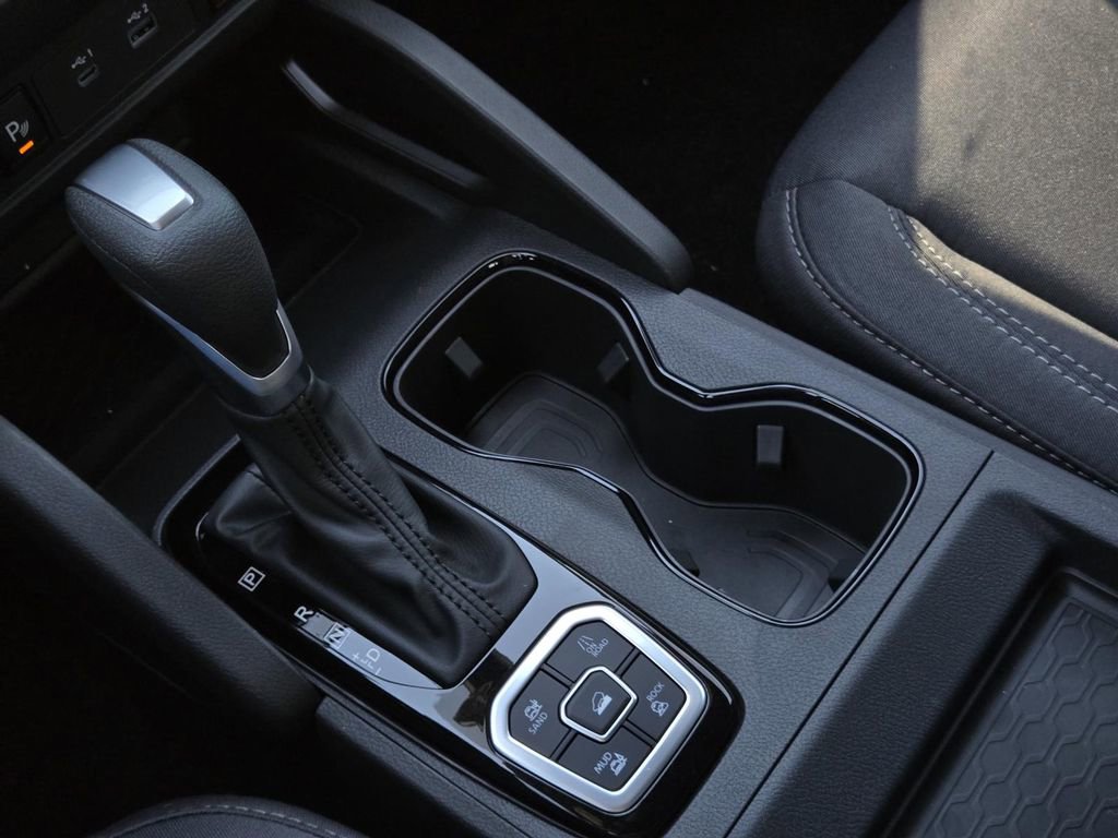 New 2026 Nissan Frontier SV w/ All-Weather Content Package image 19