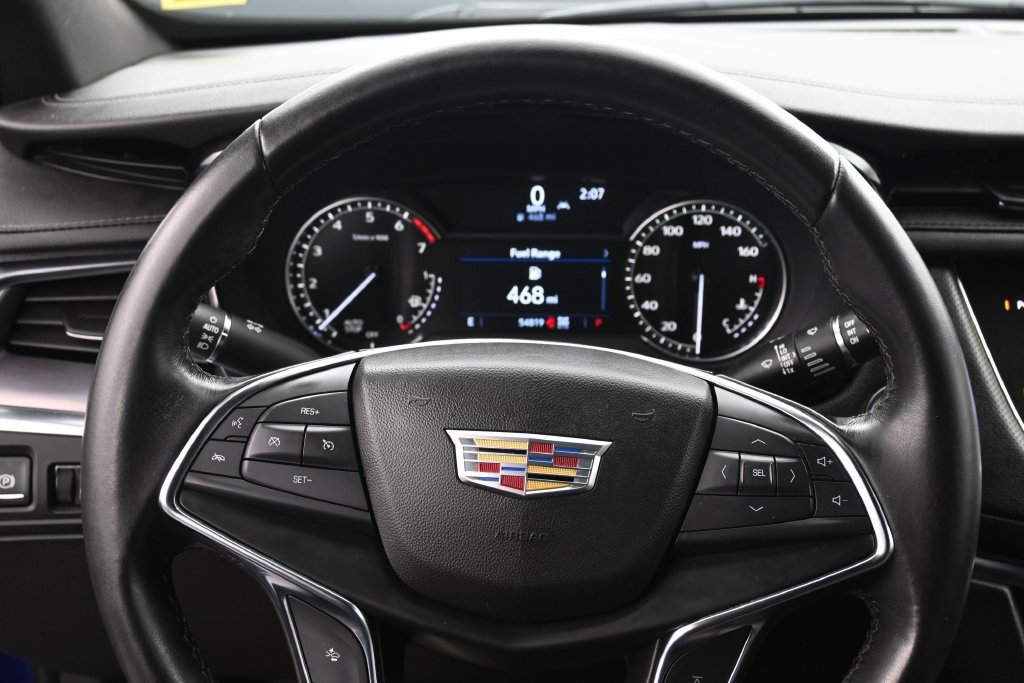 Used 2023 Cadillac XT5 Luxury AWD/4WD image 9