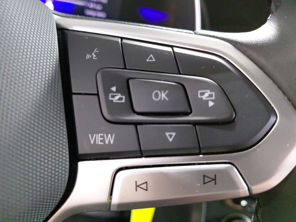 Used 2024 Volkswagen Jetta Sport image 26