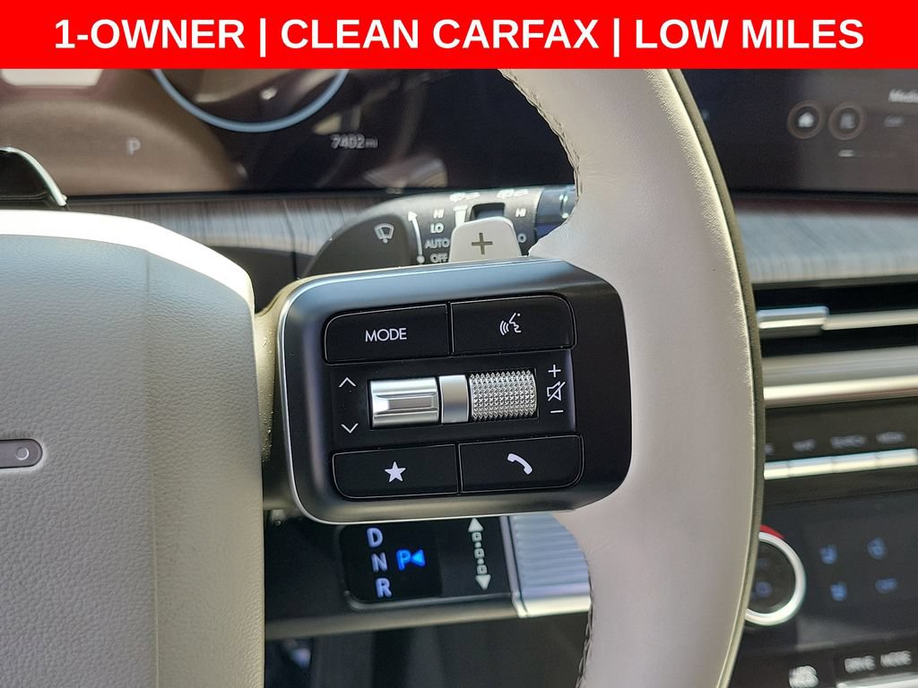 Used 2025 Hyundai Santa Fe Calligraphy AWD/4WD image 29