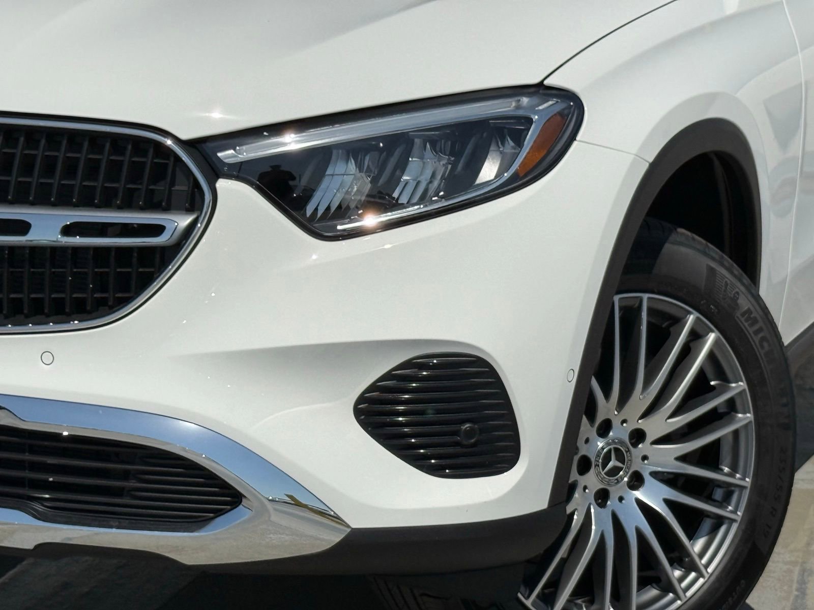 New 2026 Mercedes-Benz GLC 300 image 3