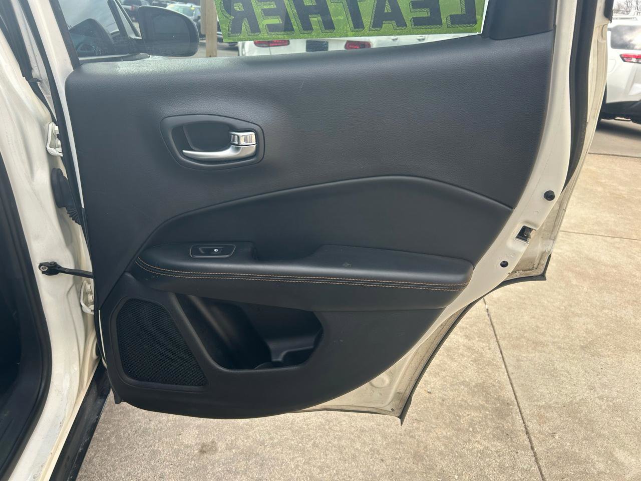 Used 2019 Jeep Compass Limited AWD/4WD image 15