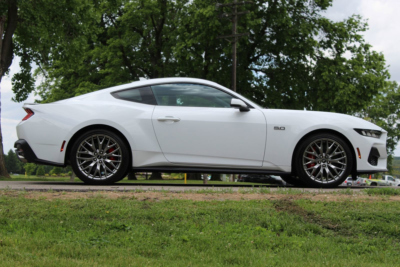 Used 2024 Ford Mustang GT Premium RWD image 9