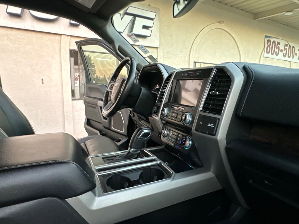Used 2018 Ford F150 Lariat w/ Equipment Group 502A Luxury image 28
