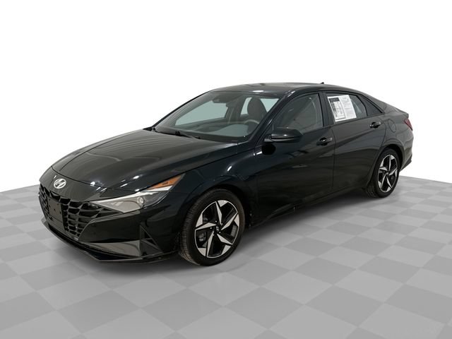 Used 2023 Hyundai Elantra SEL w/ Convenience Package FWD image 1