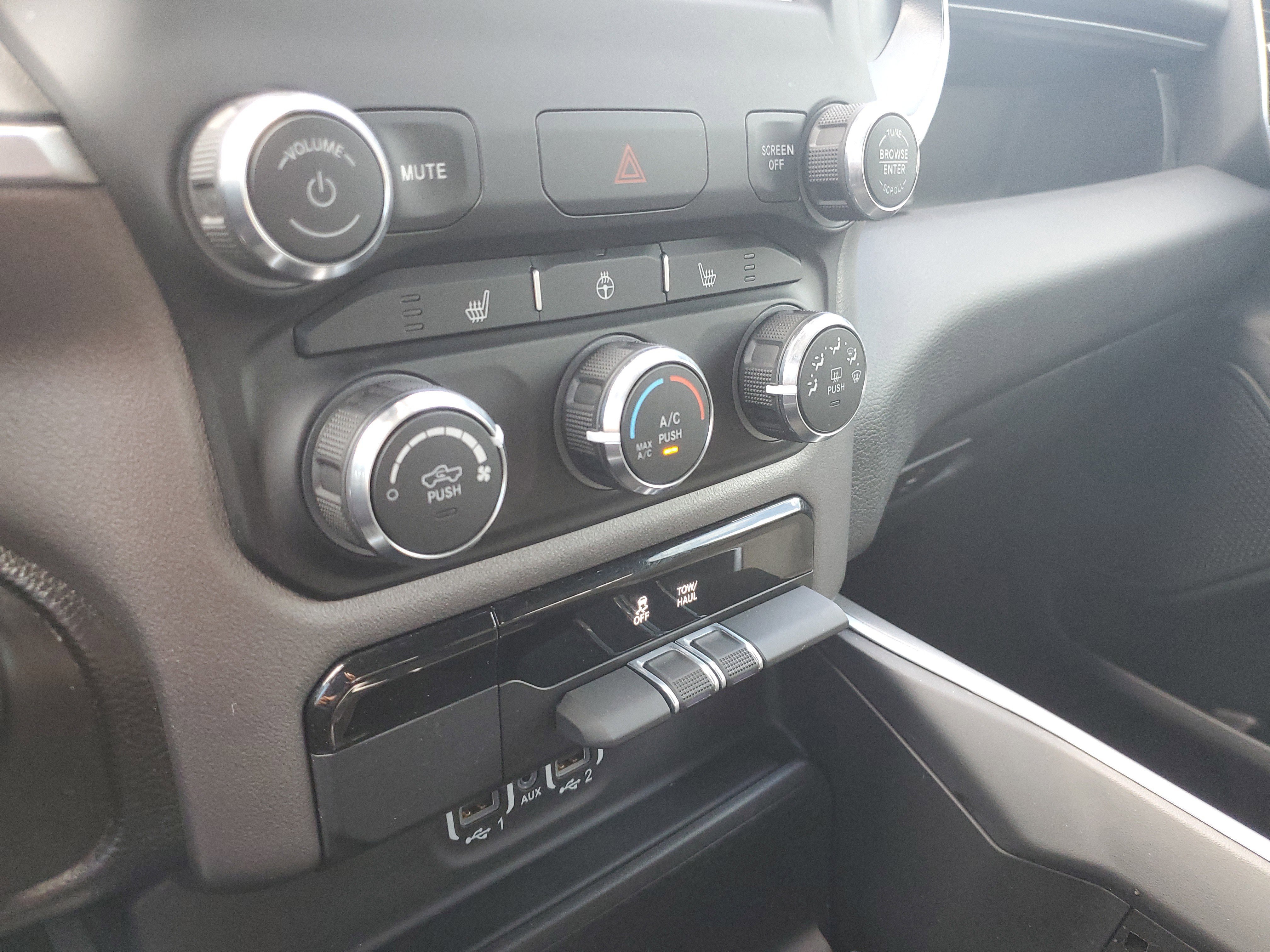 Used 2023 RAM 1500 Big Horn image 22