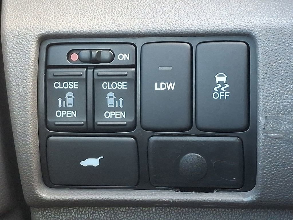 Used 2015 Honda Odyssey EX-L image 25