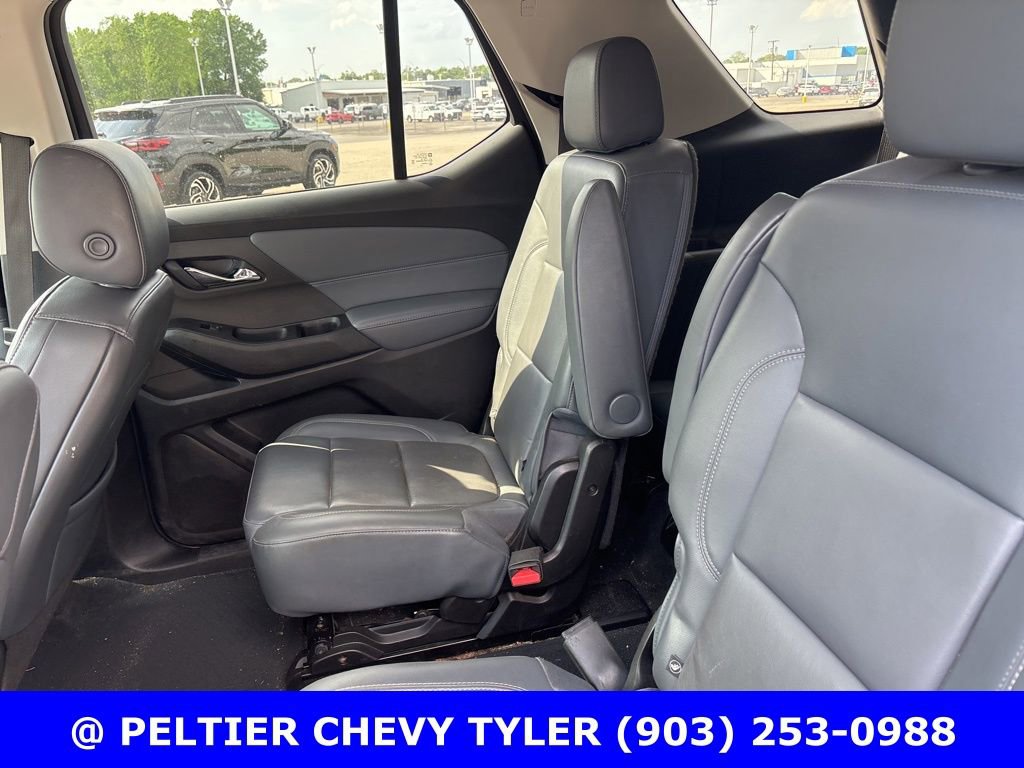 Used 2021 Chevrolet Traverse LT w/ LT Premium Package image 19
