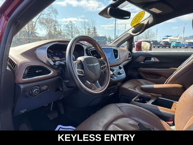 Used 2020 Chrysler Pacifica Limited w/ Advanced Safetytec Group image 10