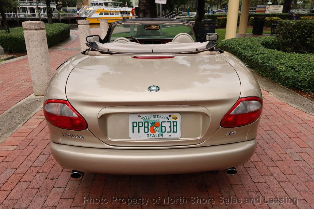 Used 1998 Jaguar XK8 Convertible RWD image 22