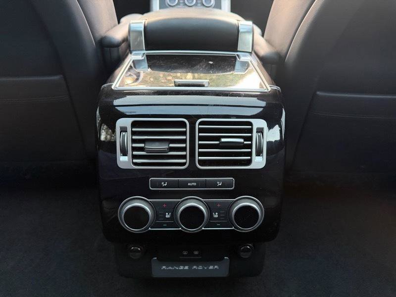 Used 2017 Land Rover Range Rover Long Wheelbase Supercharged image 35