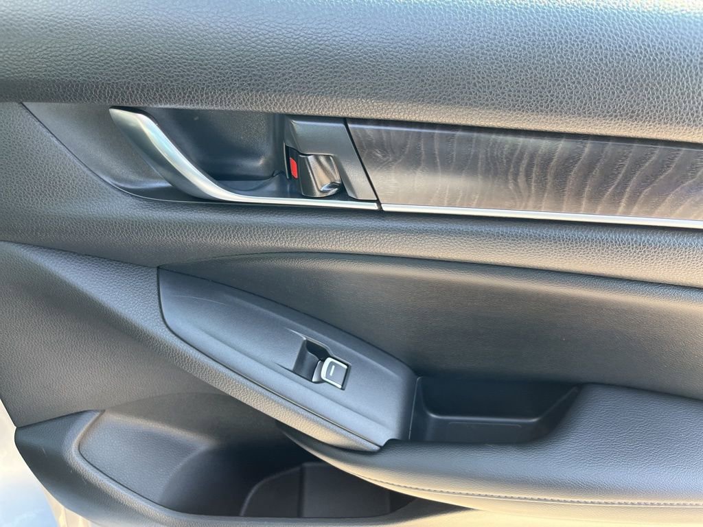 Used 2018 Honda Accord EX-L image 57