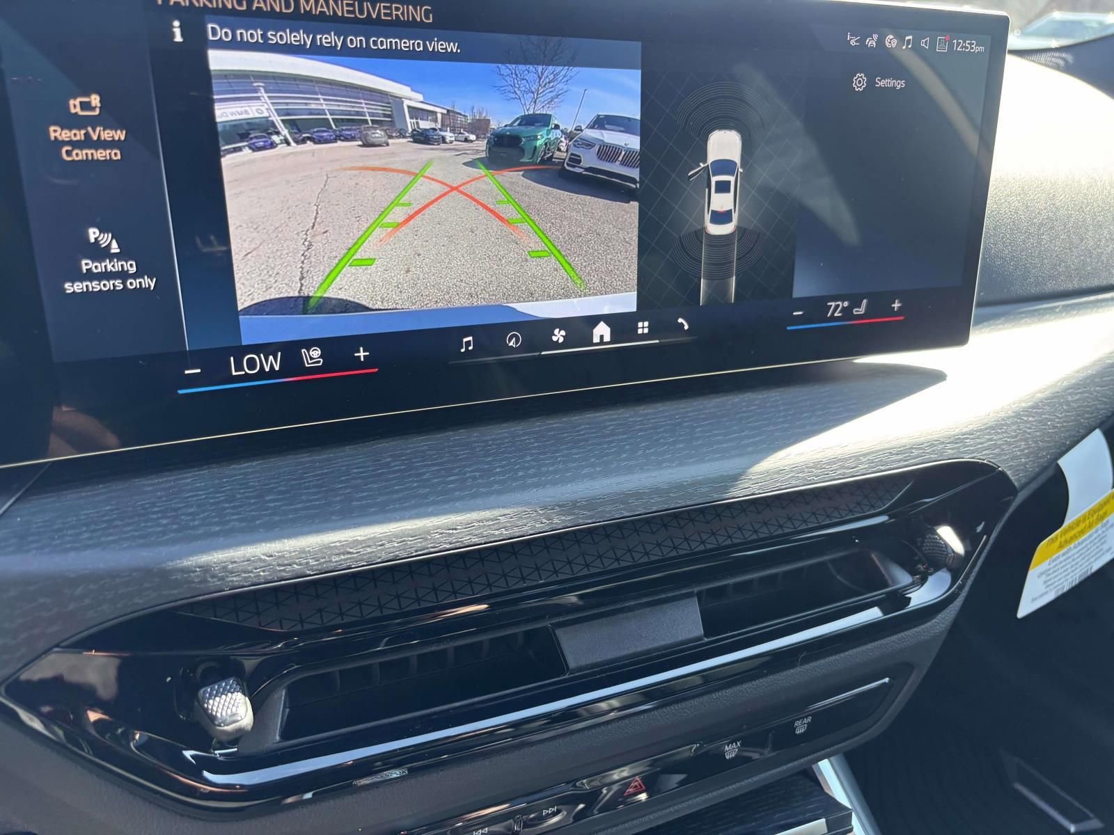 New 2026 BMW 330i xDrive Sedan w/ Premium Package image 21