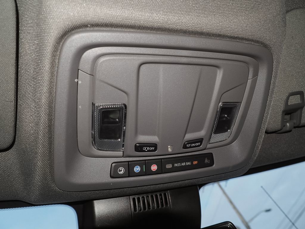 Certified 2022 Chevrolet Silverado 1500 RST image 33