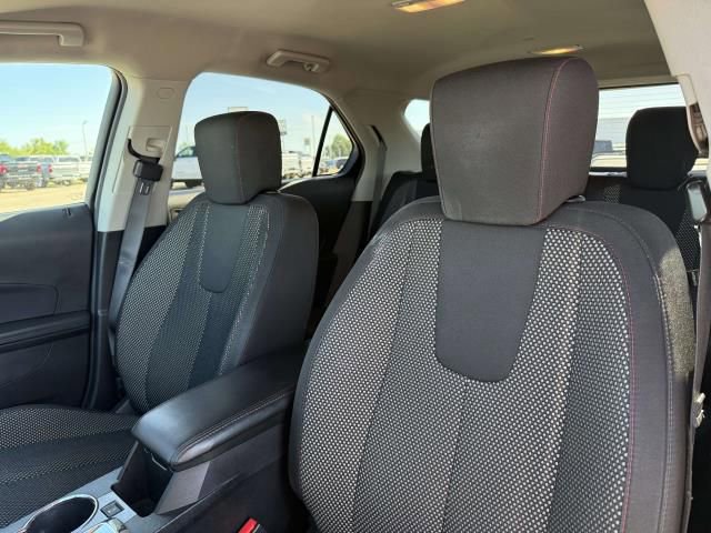 Used 2017 Chevrolet Equinox LT FWD image 11