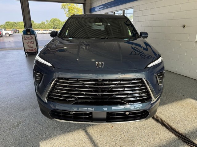 New 2026 Buick Enclave Preferred w/ LPO, Floor Liner Package image 3