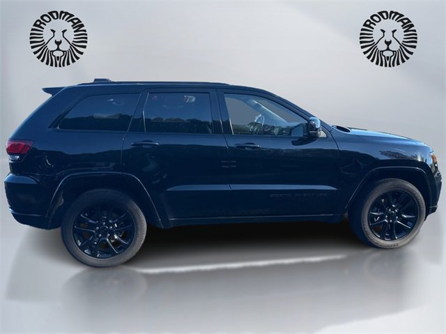 Used 2021 Jeep Grand Cherokee Laredo X image 4