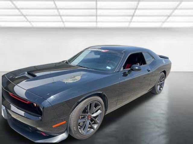 Used 2019 Dodge Challenger GT w/ Performance Handling Group image 4