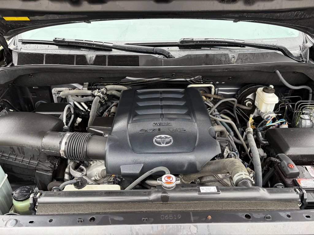 Used 2019 Toyota Sequoia Limited w/ Safety & Convenience Package AWD/4WD image 22