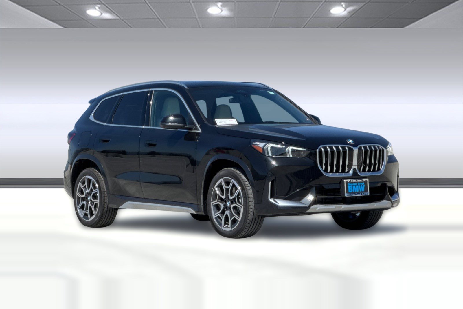 New 2026 BMW X1 xDrive28i w/ Technology Package AWD/4WD image 7