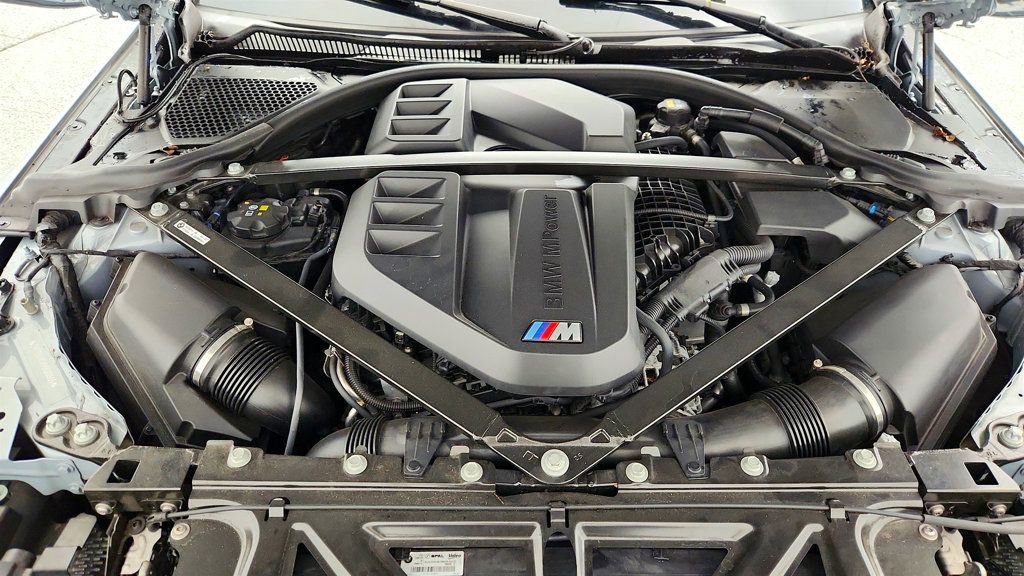 Used 2023 BMW M2 w/ Lighting Package image 28