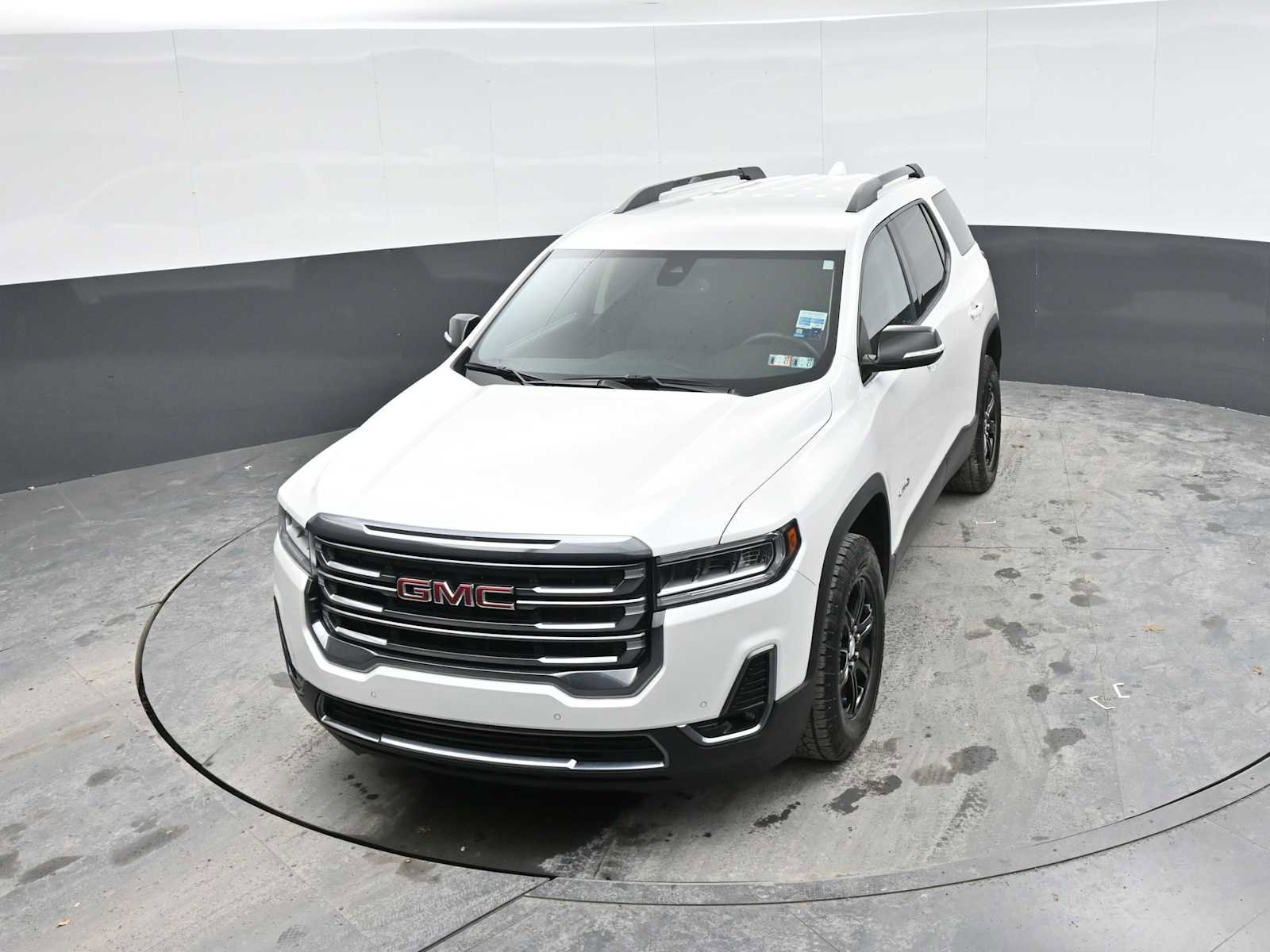 Used 2021 GMC Acadia AT4 image 29