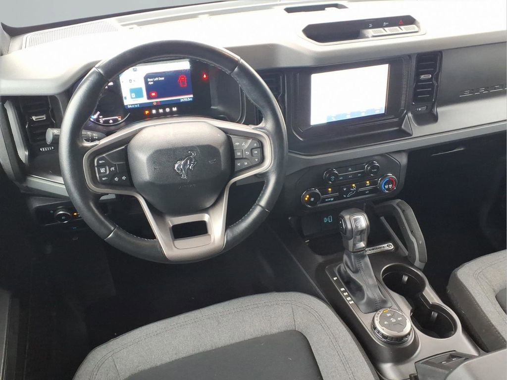 Used 2023 Ford Bronco Big Bend image 4