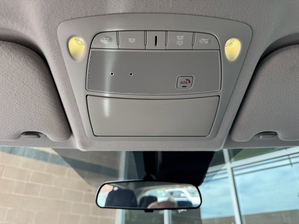 Used 2022 Nissan Leaf SV image 27