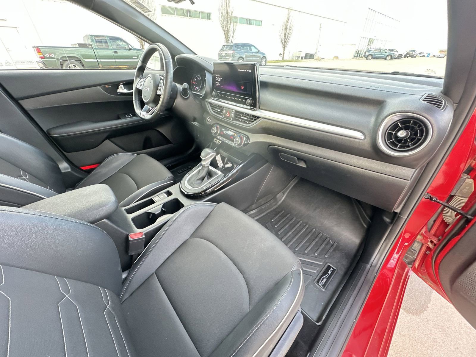 Used 2024 Kia Forte GT-Line FWD image 29