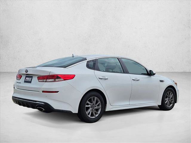 Used 2020 Kia Optima LX image 5