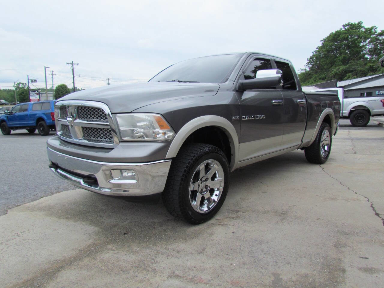 Used 2011 RAM 1500 Laramie w/ Protection Group AWD/4WD image 3
