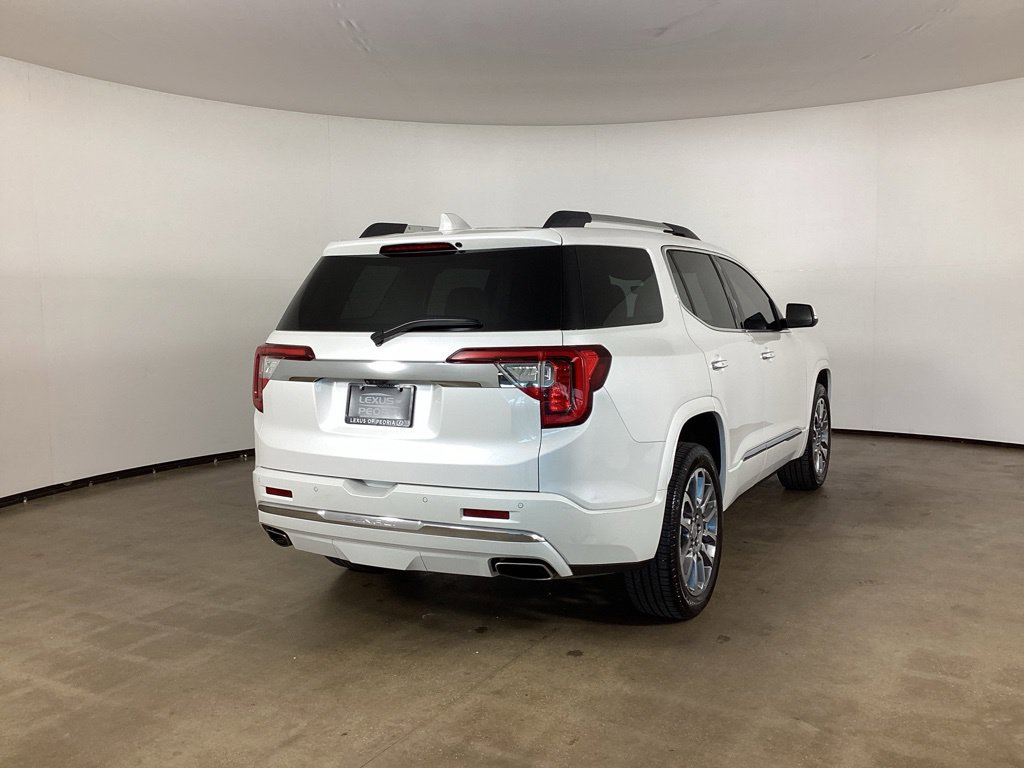 Used 2021 GMC Acadia Denali w/ Denali Technology Package FWD image 5