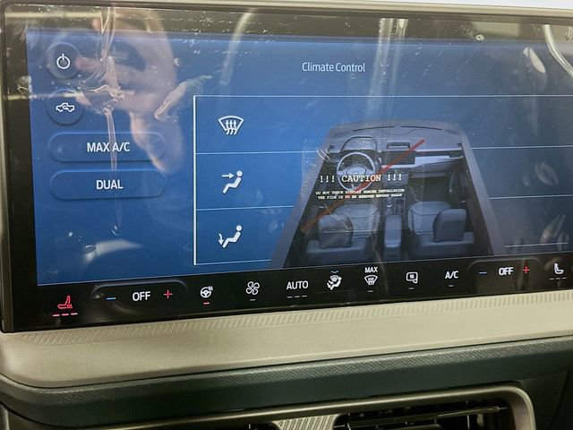 New 2026 Ford Maverick Lariat w/ Black Appearance Package image 16