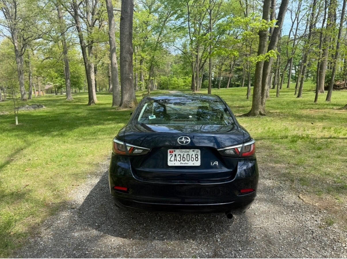Used 2016 Scion iA FWD image 13