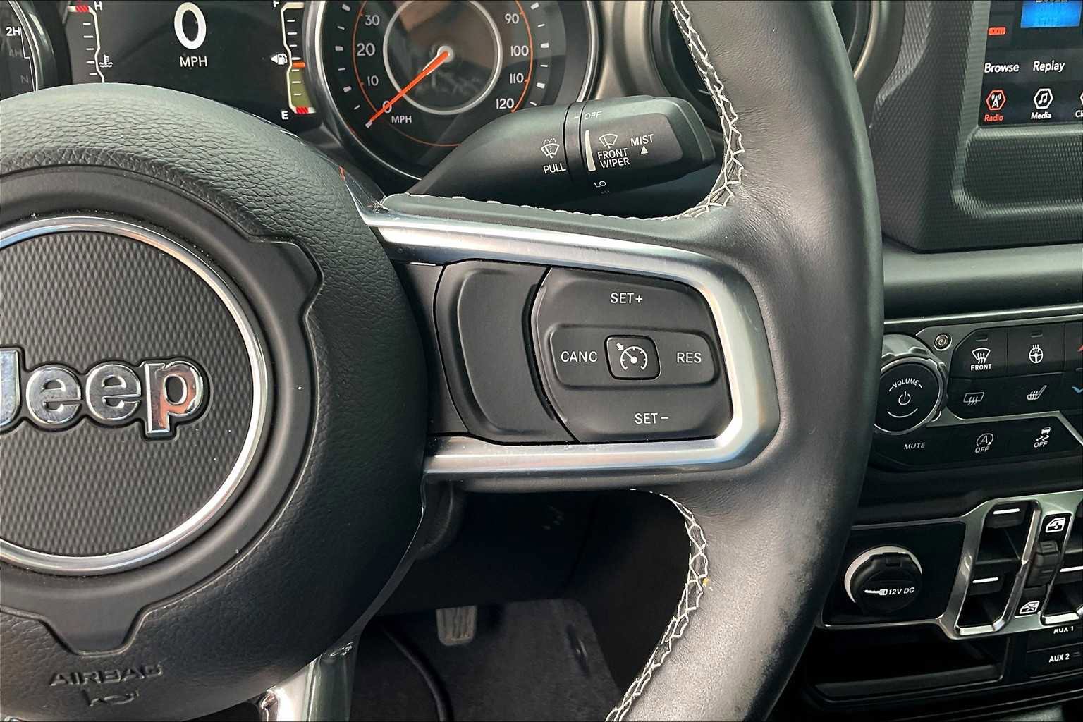 Used 2020 Jeep Gladiator Sport w/ Quick Order Package 24S image 18