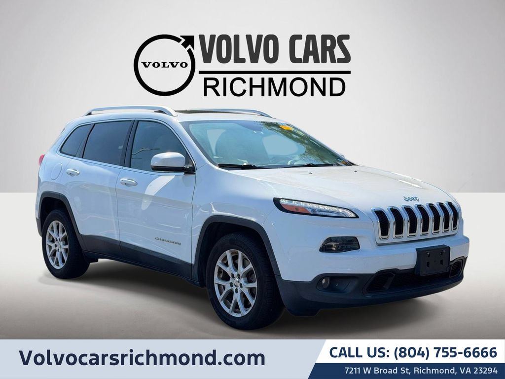 Used 2017 Jeep Cherokee Latitude w/ Comfort/Convenience Group
