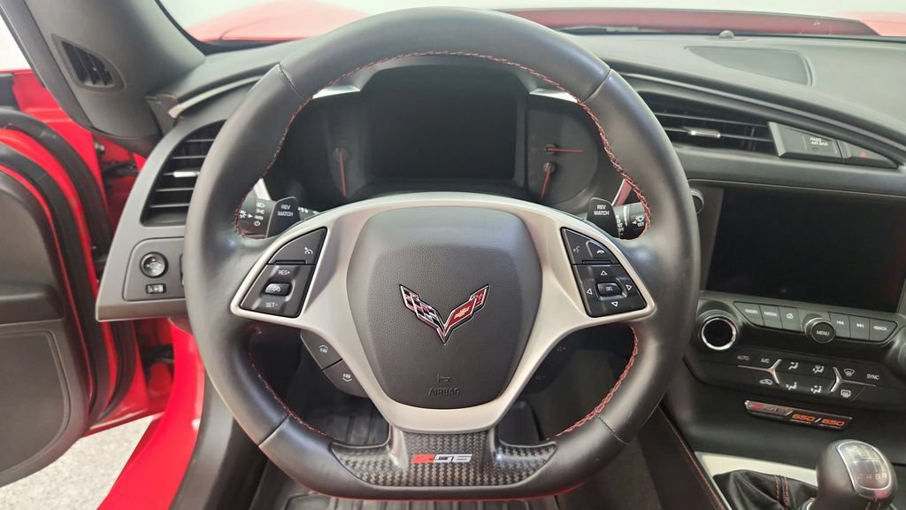 Used 2015 Chevrolet Corvette Z06 w/ Chrome Badge Package RWD image 48