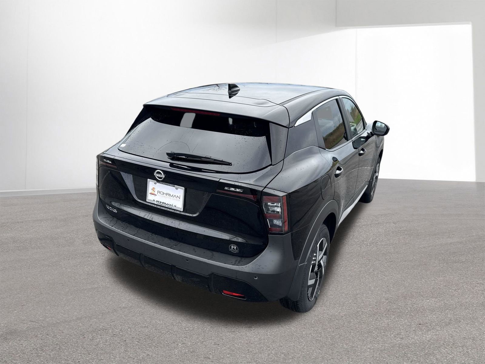 Certified 2025 Nissan Kicks SV FWD image 33