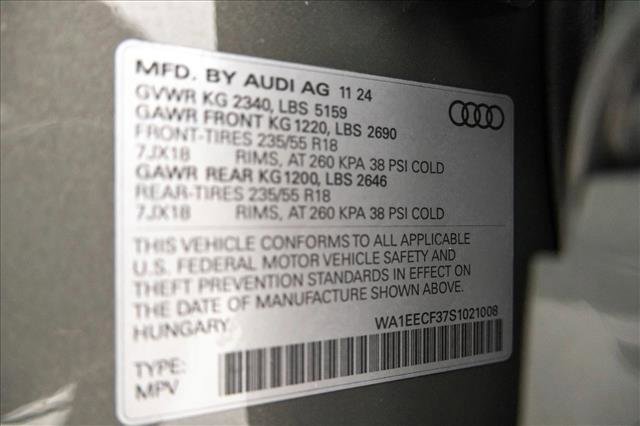 Certified 2025 Audi Q3 2.0T Premium Plus w/ Premium Plus Package image 28