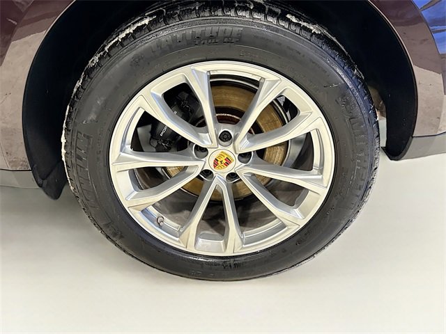 Used 2025 Porsche Macan image 33