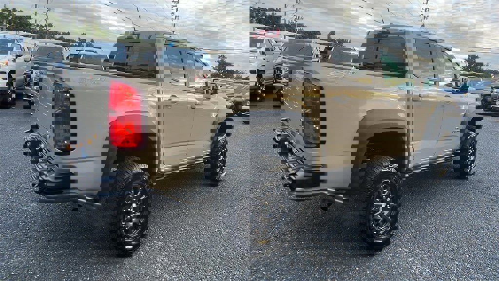 Certified 2022 Chevrolet Colorado ZR2 w/ Colorado ZR2 Bison Edition image 5