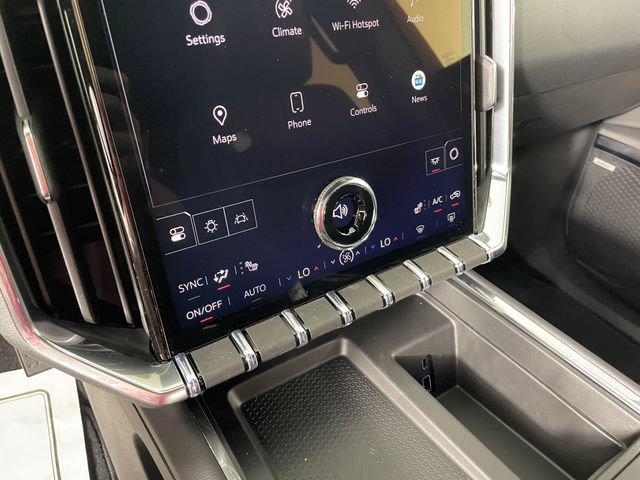 New 2026 GMC Acadia Elevation w/ Elevation Premium Package AWD/4WD image 7