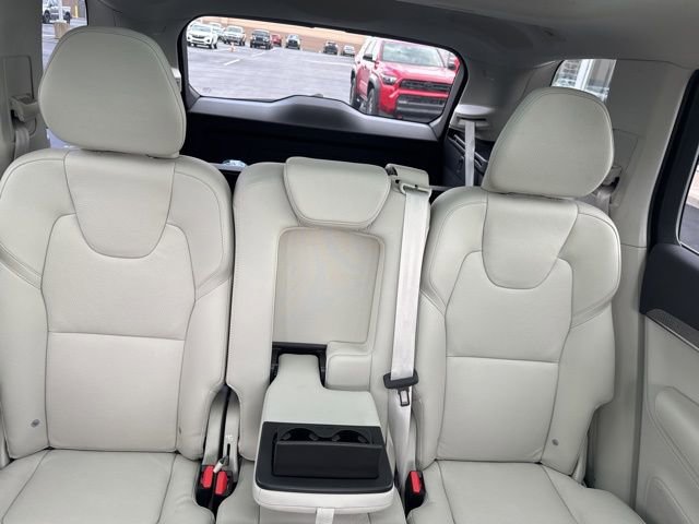 Used 2023 Volvo XC90 B6 Plus w/ Protection Package Premier AWD/4WD image 28