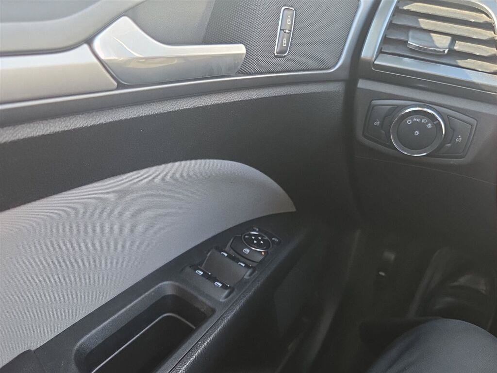 Used 2016 Ford Fusion S FWD image 16
