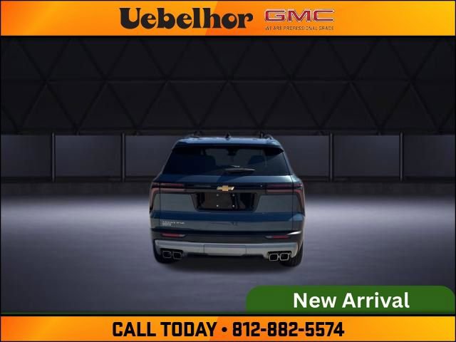 Certified 2025 Chevrolet Traverse LT FWD image 6