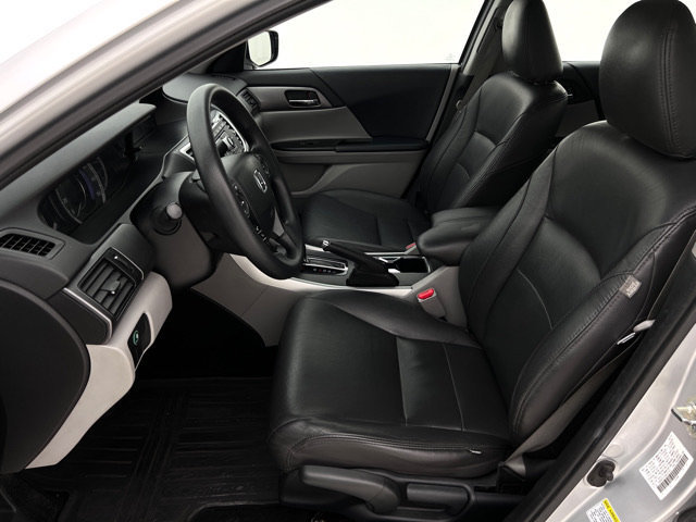 Used 2013 Honda Accord LX image 11